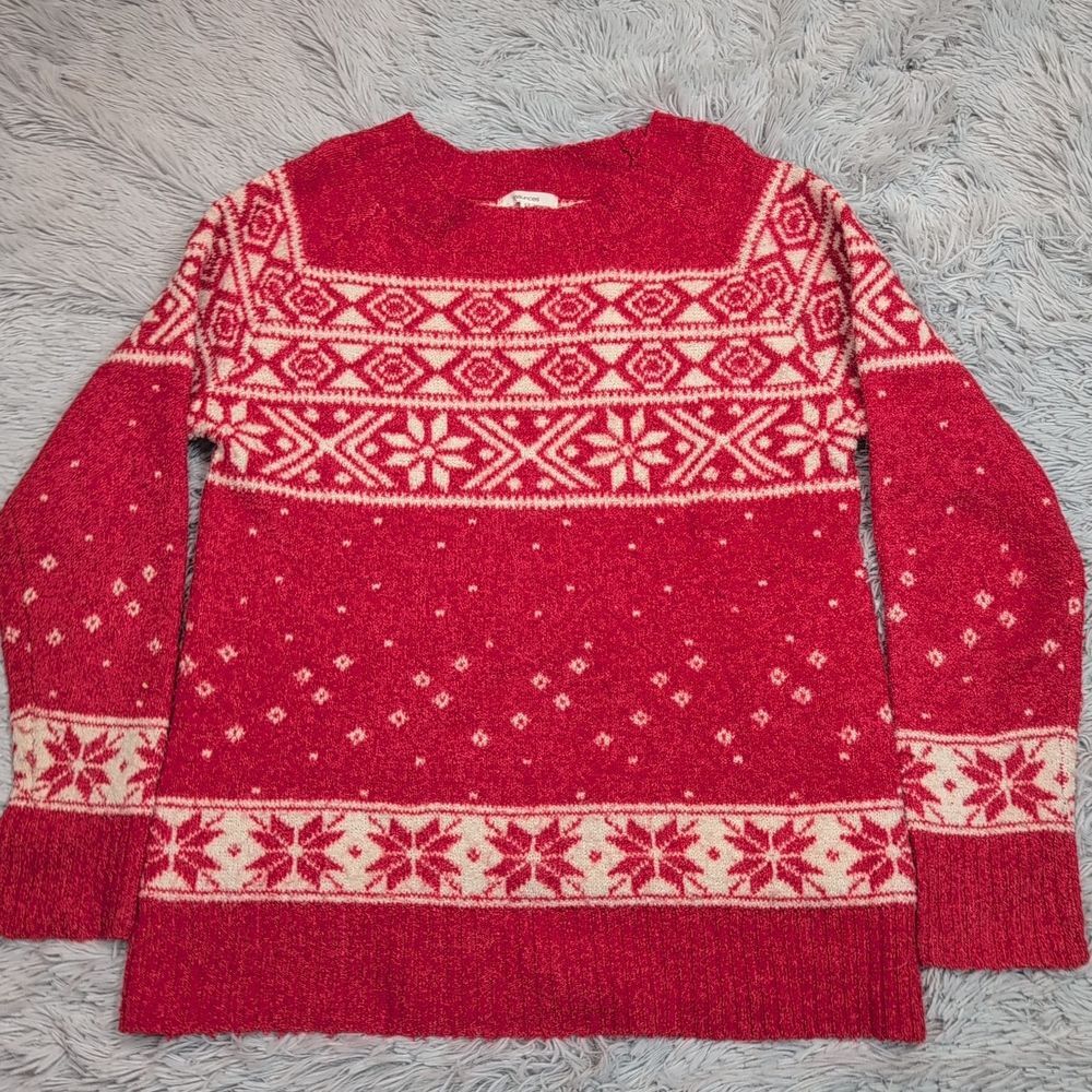 Maurices Sweater Womens M Red Snowflake Soft Cozy Comfort Casual‎ Winter Holiday